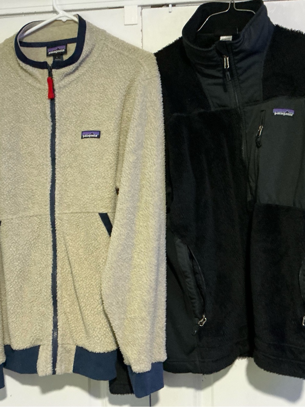 Patagonia Kids Two-Tone Cream and Black Fleece Jacket Set